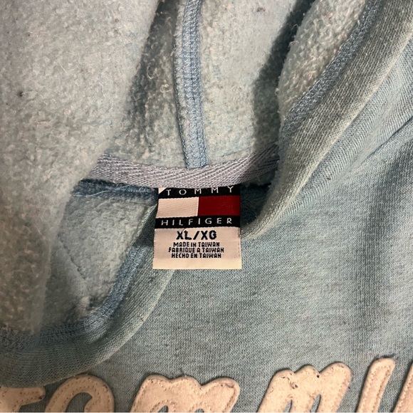 Hoodie / Sweater / Zip up Bundle Adidas & Tommy Hilfiger - Picture 4 of 9